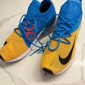 New men Nike Air Max 270 Flyknit Blue Orbit/laser orange sneakers 9.5 -Sold Out